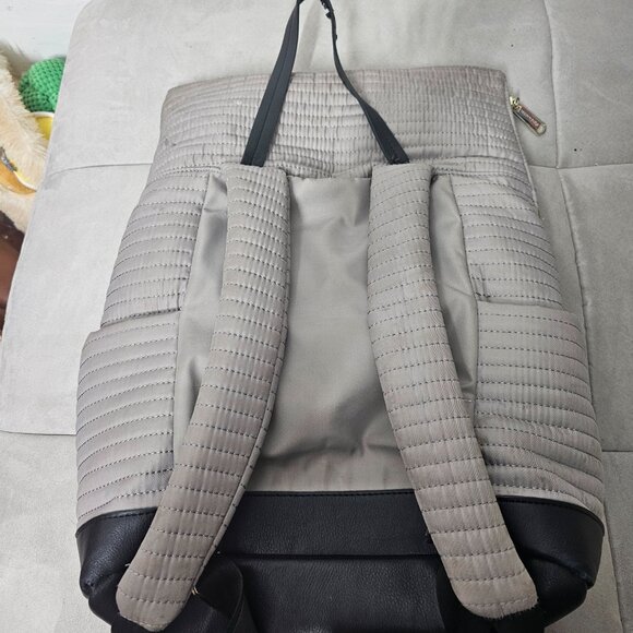 Steve Madden backpack purse - Picture 4 of 6